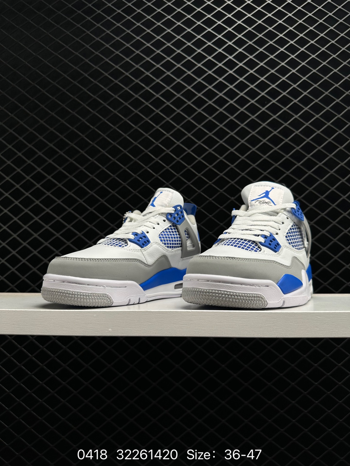 Air Jordan 4 Retro  OG “Military Blue”
